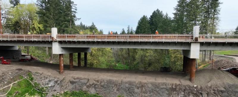 Boeckman road bridge side view